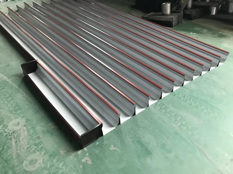 天沟成型设备
