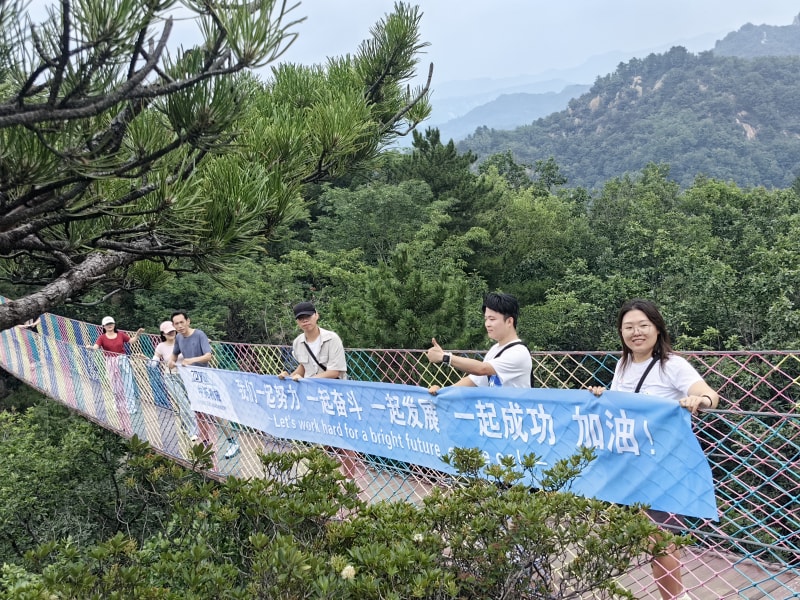 中拓团建两日游：峡谷漂流，天空之眼、奇石谷环山湖——欢聚时刻解锁多样欢乐与团队温情