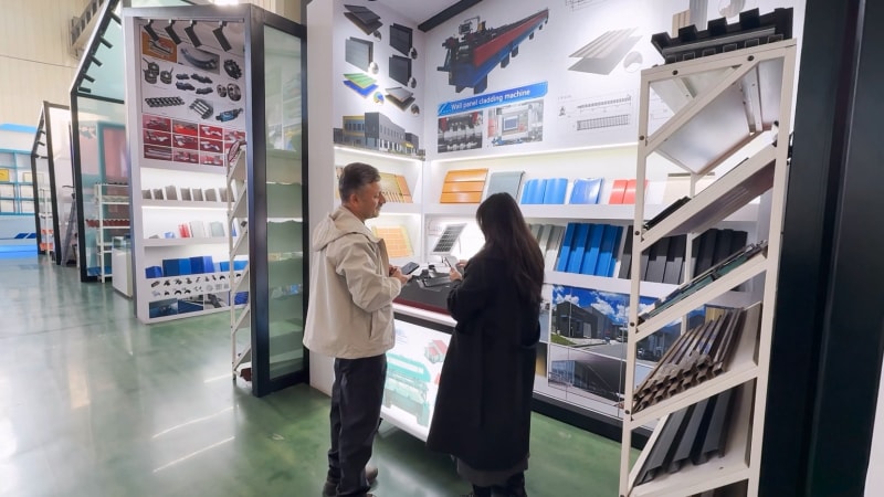 多国客户组团考察中拓冷弯！全球集采中心联动世界，共拓合作新局