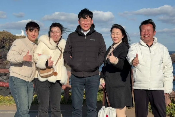 2025收官盛典！中拓冷弯携手韩国DS钢铁，七年情谊赋能钢结构系统新发展