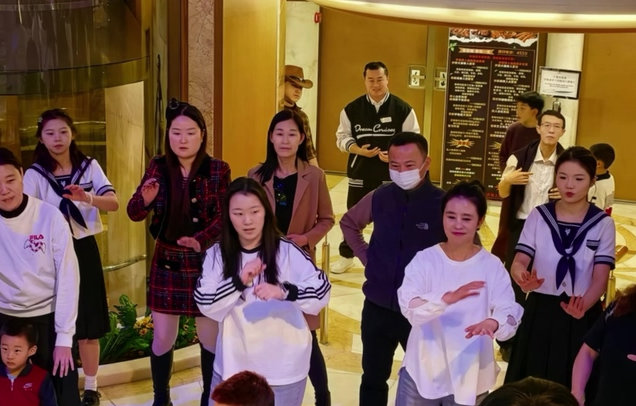 2025收官盛典！中拓冷弯携手韩国DS钢铁，七年情谊赋能钢结构系统新发展